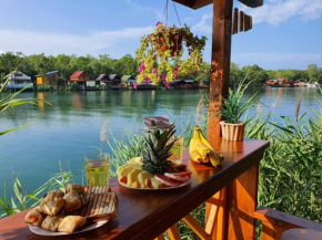 Bamboo River House